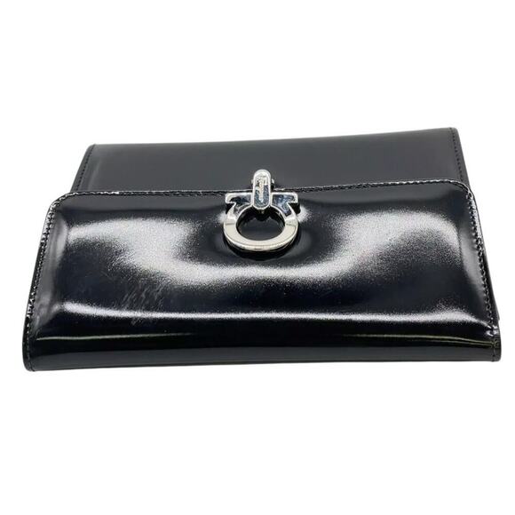 Salvatore Ferragamo Gancini Patent leather Black Mini Clutch Bag W/Box - Picture 5 of 15